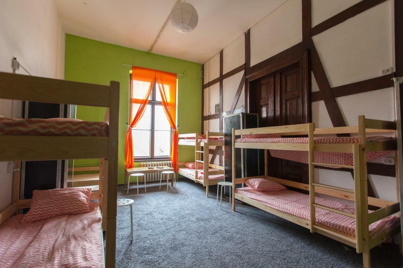 Locomotive Hostel *